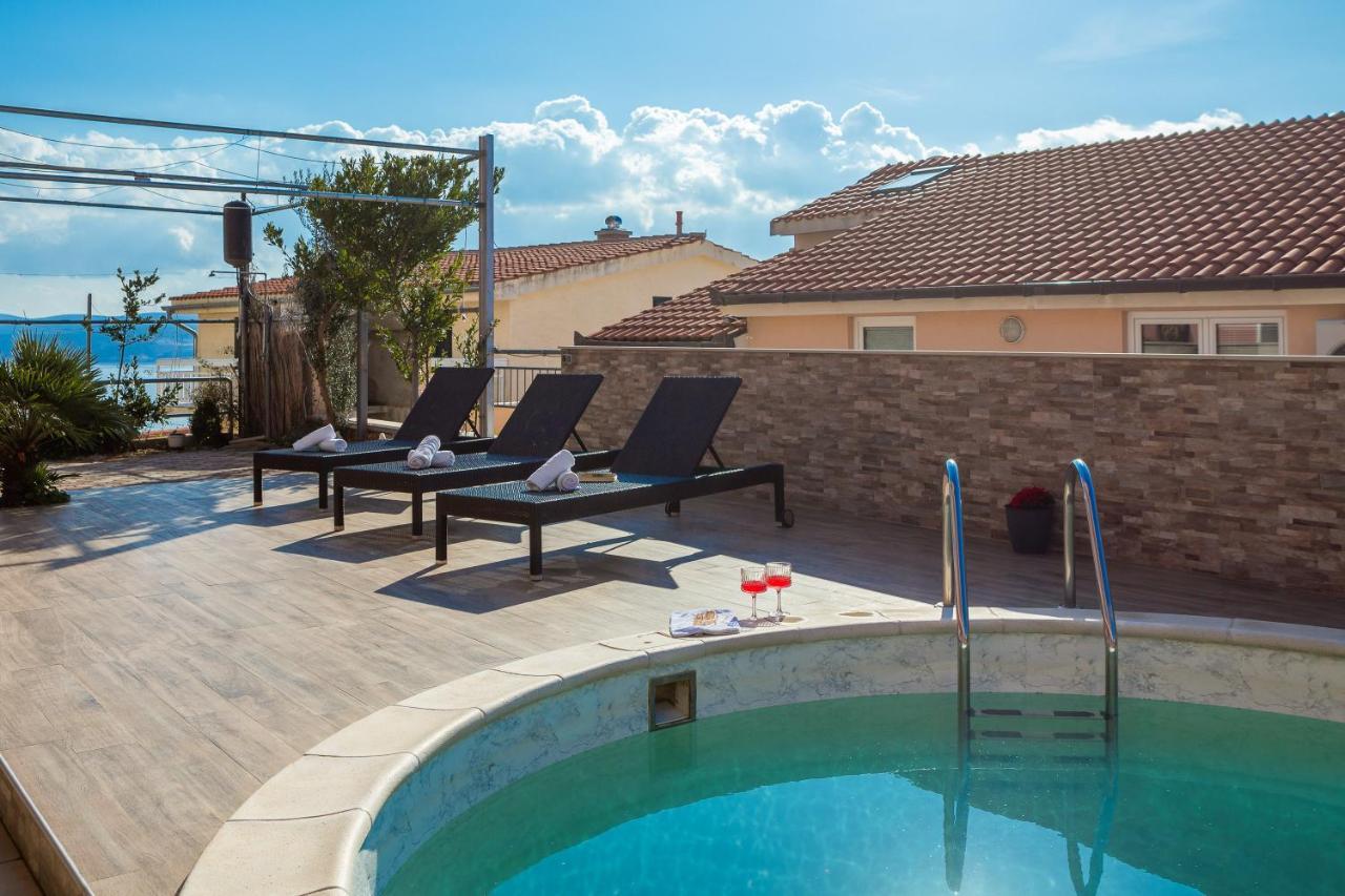 Solaris Holiday Home - Private Pool Stanici Zewnętrze zdjęcie